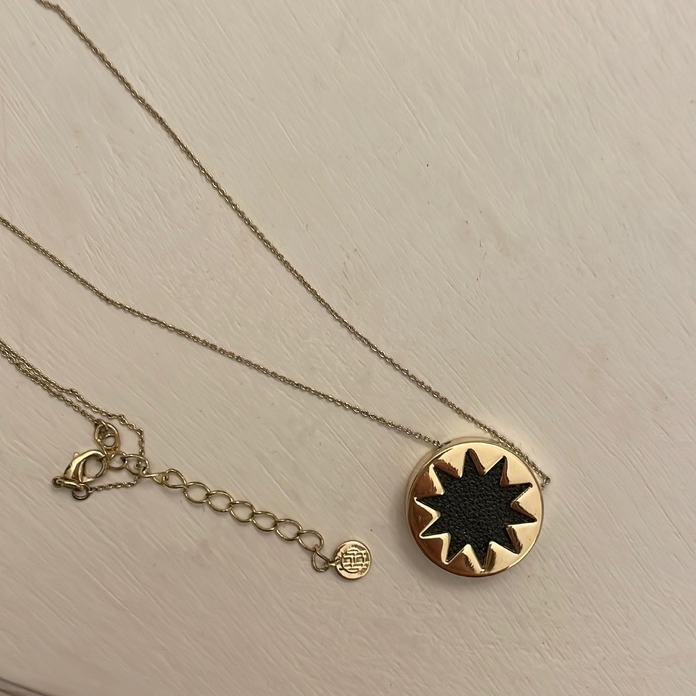 Vintage House of Harlow necklace